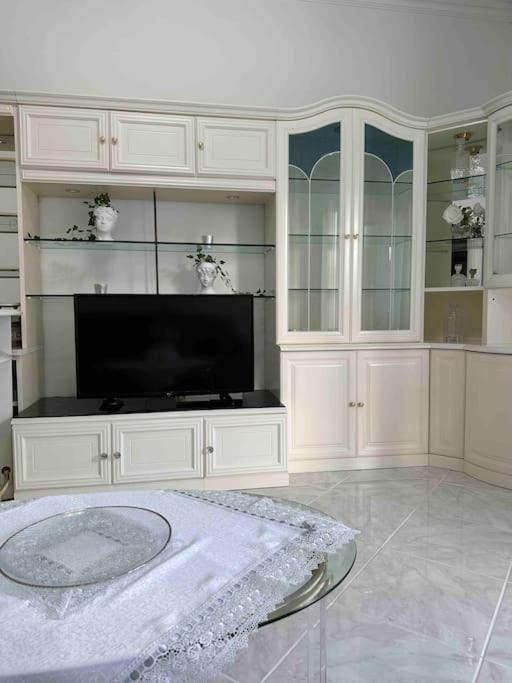Casa Eleonora: A 5 Min Dal Mare + Free Parking Apartamento Ventimiglia Exterior foto